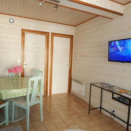 St Malo Maison Avec Jardin Proche Gare Plage Intramuros Chien Admis Parking Gratuit Saint-Malo Exterior photo